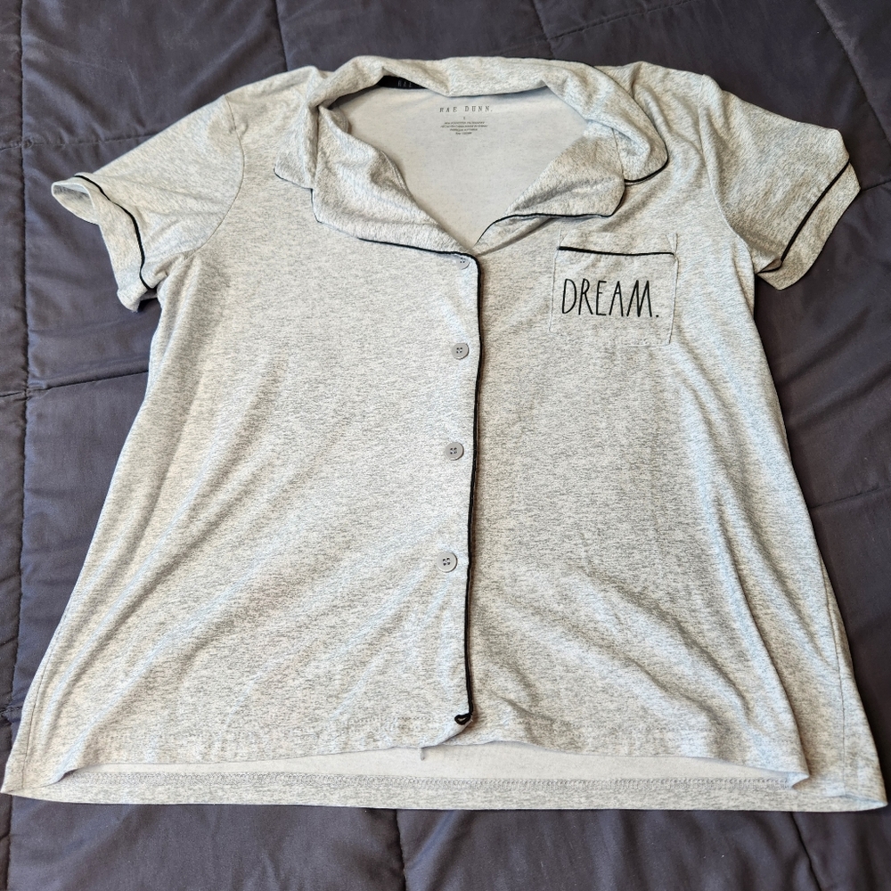 Rae Dunn "Dream" PJ Top